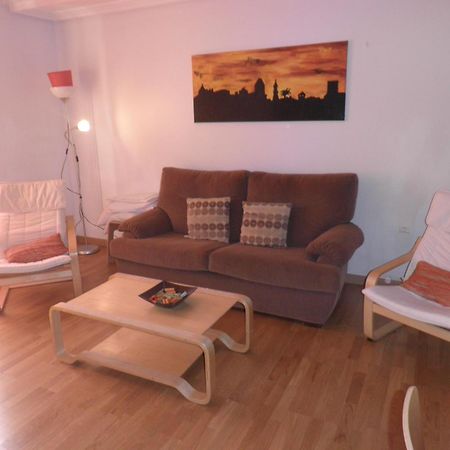 Apartamentos Caceres Bagian luar foto