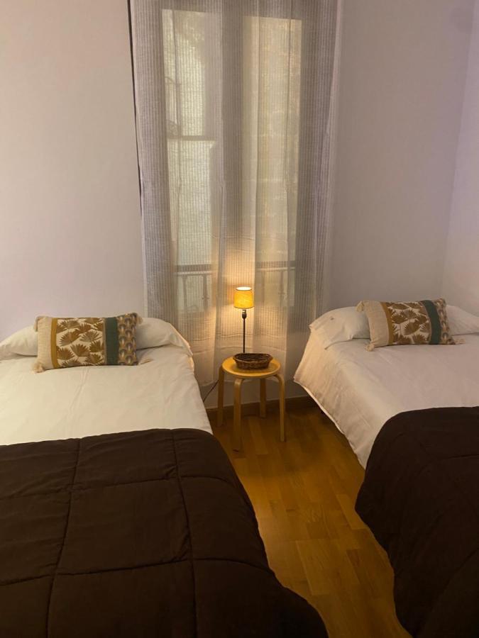 Apartamentos Caceres Bagian luar foto