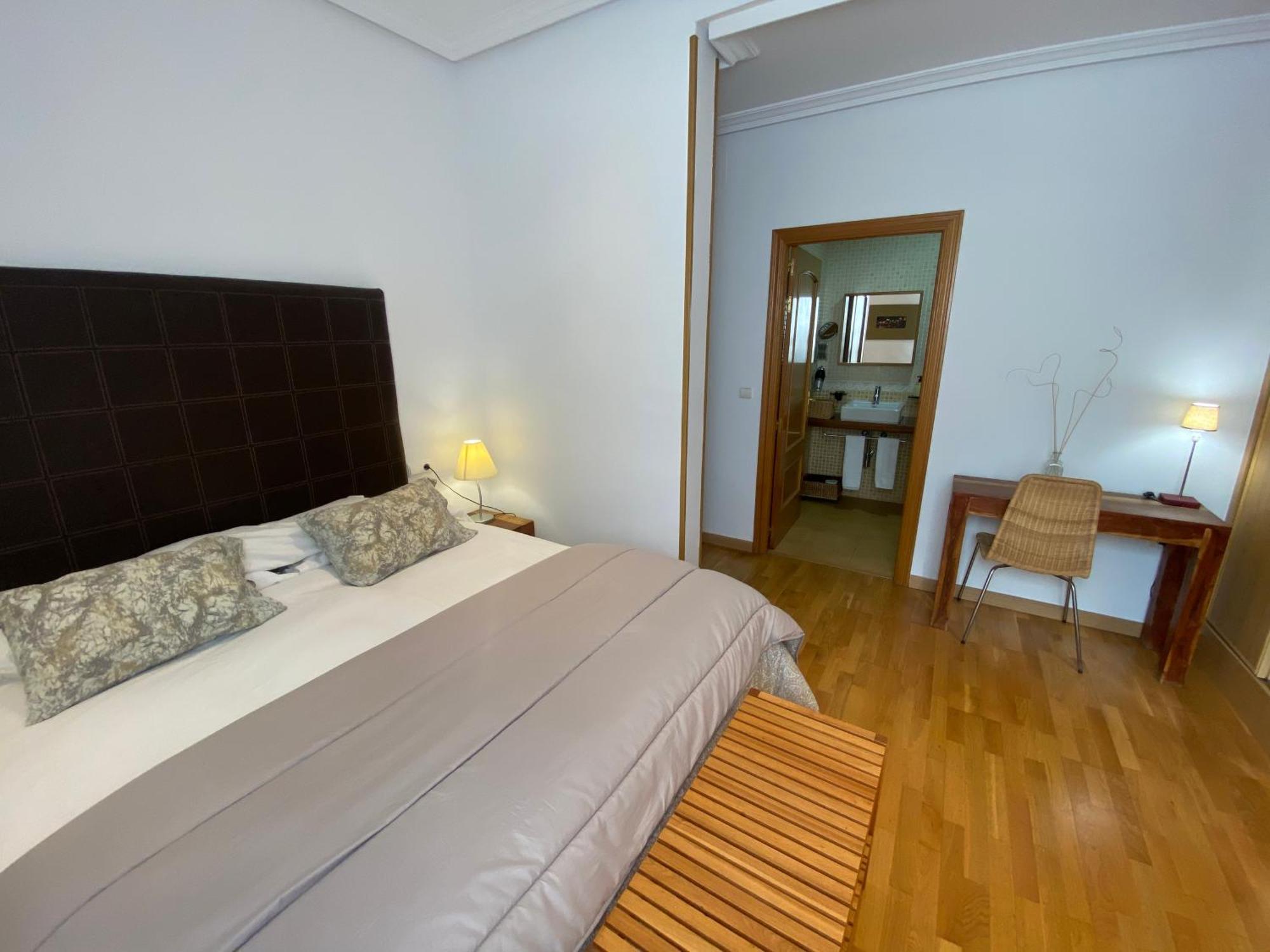 Apartamentos Caceres Bagian luar foto