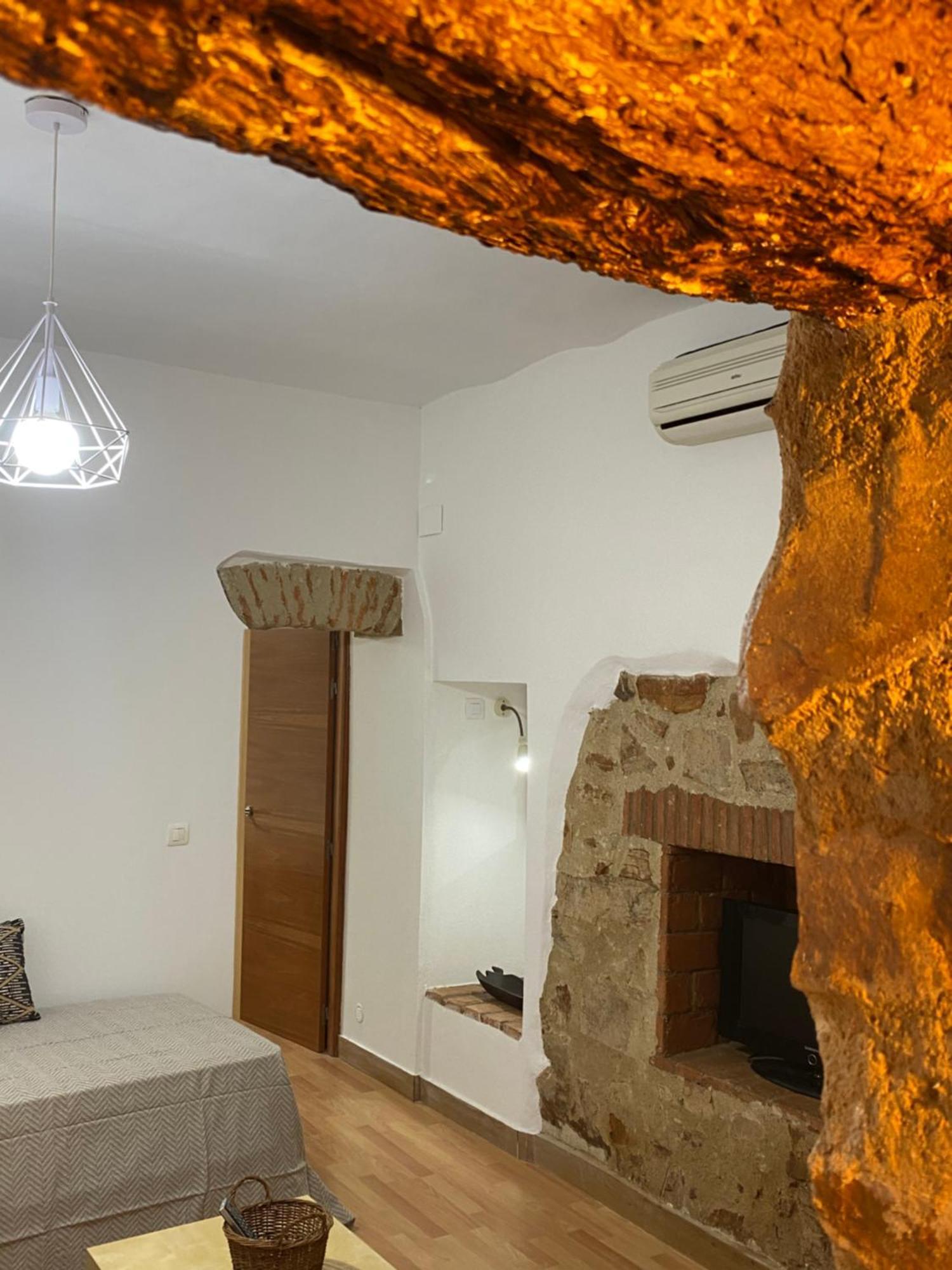 Apartamentos Caceres Bagian luar foto