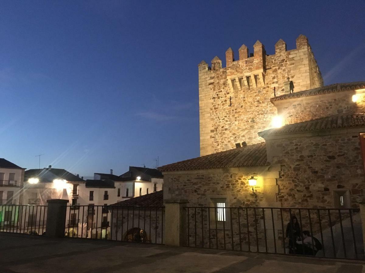 Apartamentos Caceres Bagian luar foto
