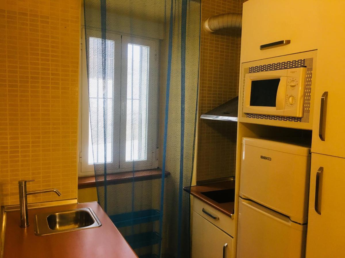 Apartamentos Caceres Bagian luar foto