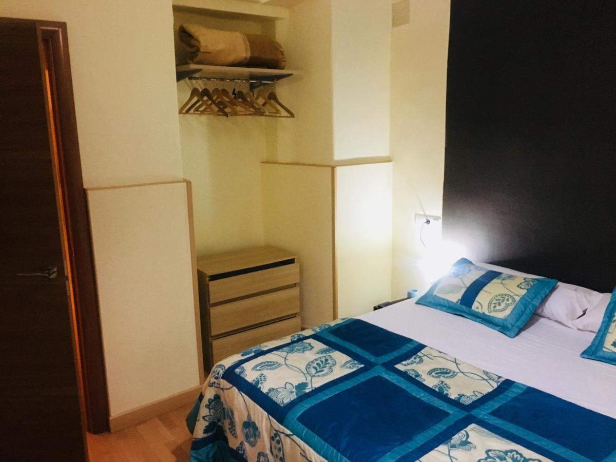 Apartamentos Caceres Bagian luar foto